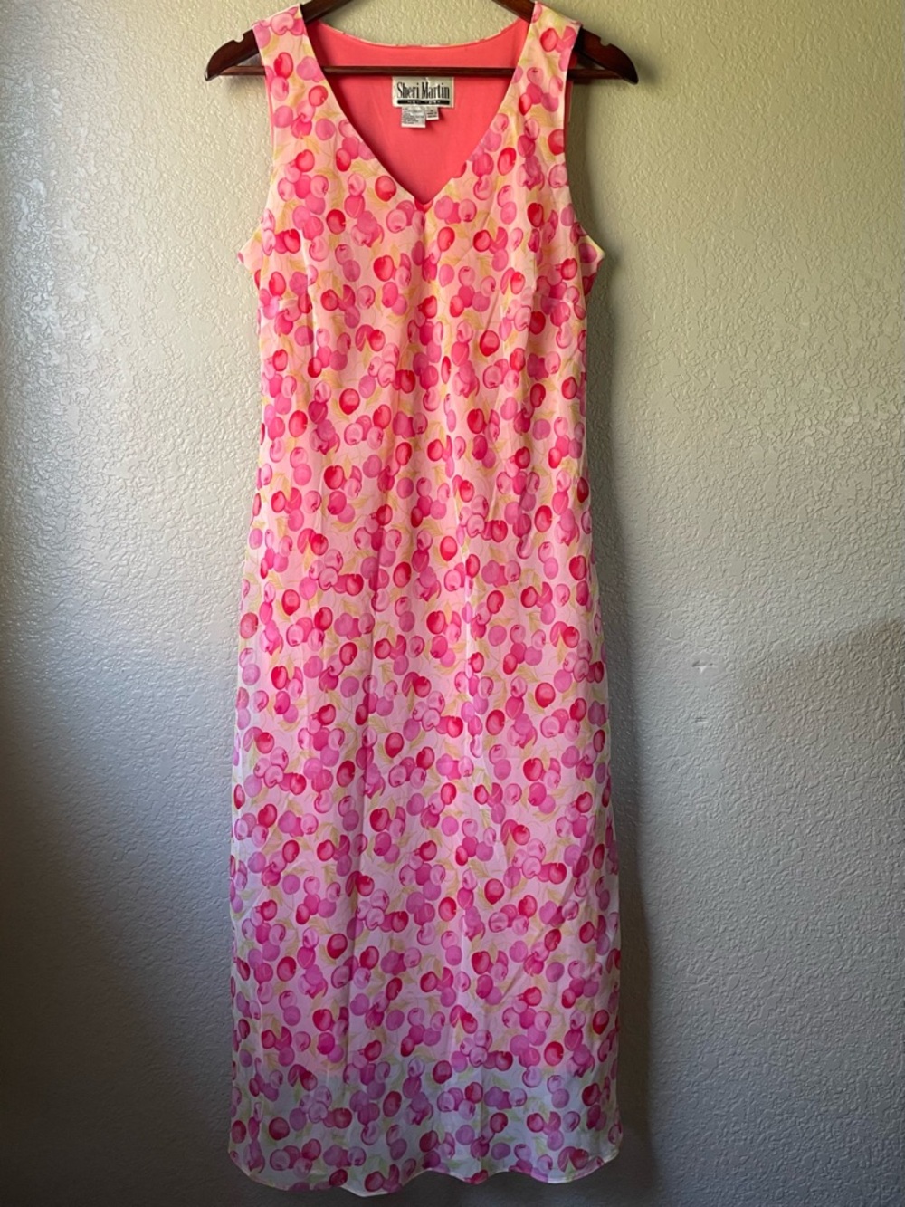 Vintage 10 Pink Cherry Fruit Print Sleeveless V Neck Midi Dress 90s Y2K Vacation